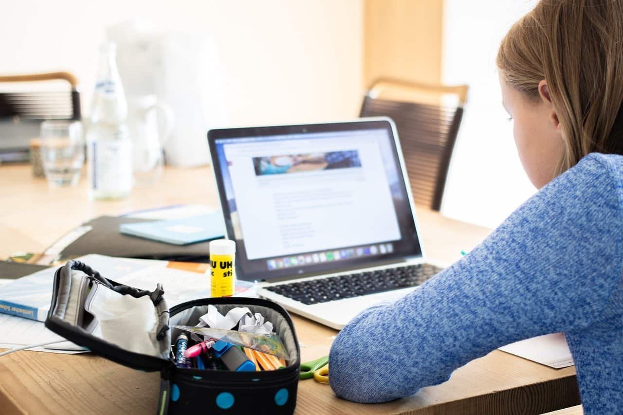 Boost Your Productivity While Taking Online Courses